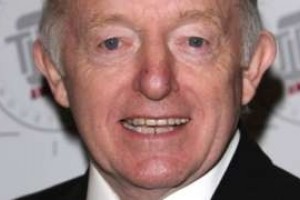 Paul Daniels returns home for his final days