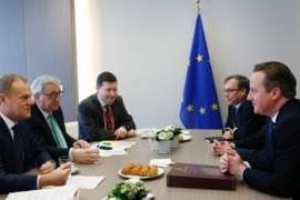 Tory chairmen divided over EU referendum vote