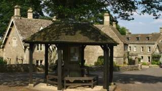 Miserden has slowest broadband in UK, cable.co.uk says